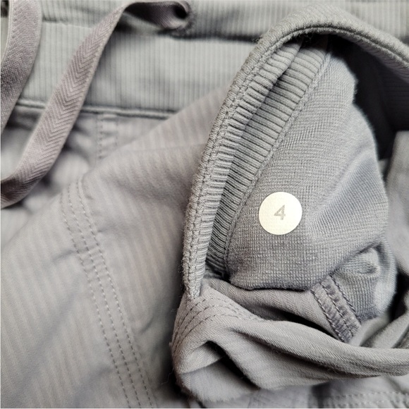 Lululemon Dance Studio Cropped Pants Gray Sz 4 - Picture 4 of 6